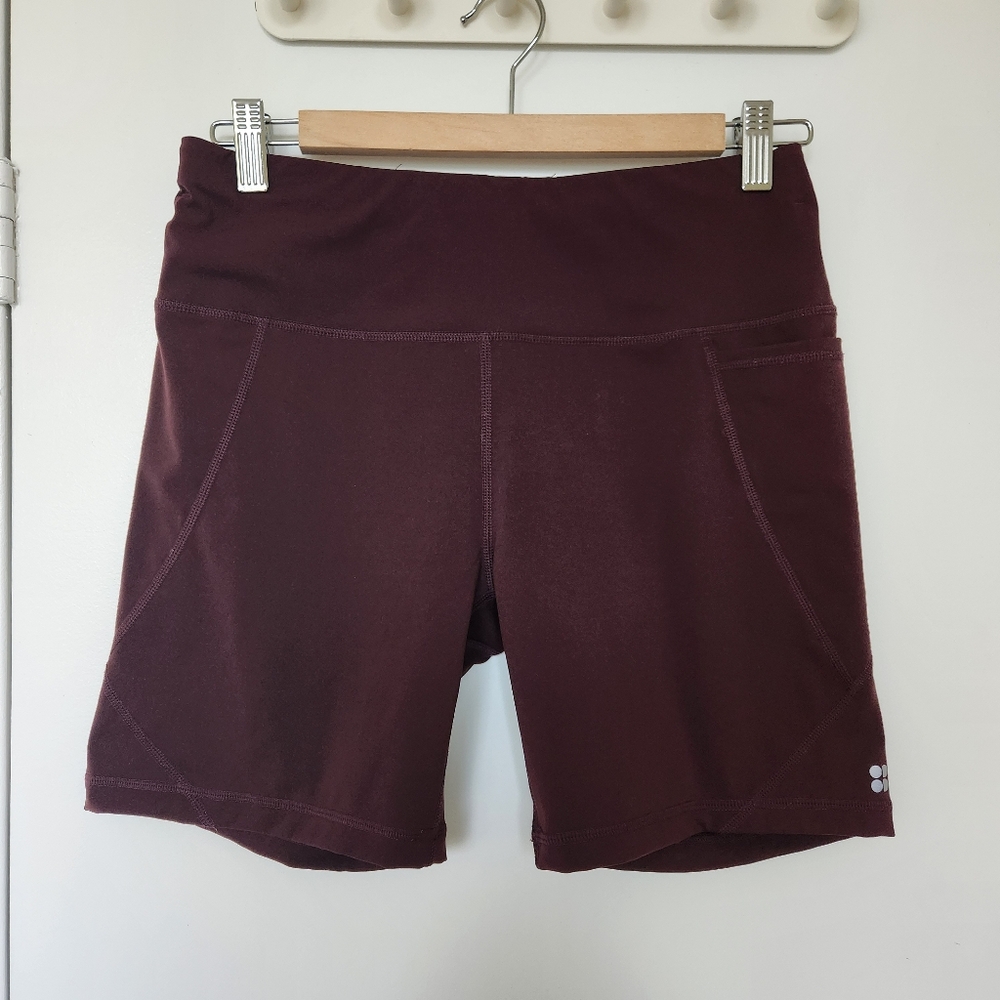 Sweaty Betty 6" Pocket Bike Shorts Burgundy Medium